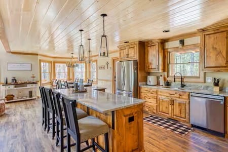 Mineral Bluff, GA 30559 Fannin County