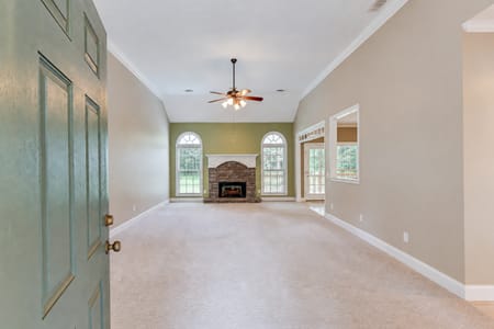 Hoschton, GA 30548 Jackson County