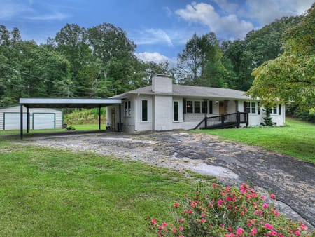 Ellijay, GA 30536 Gilmer County