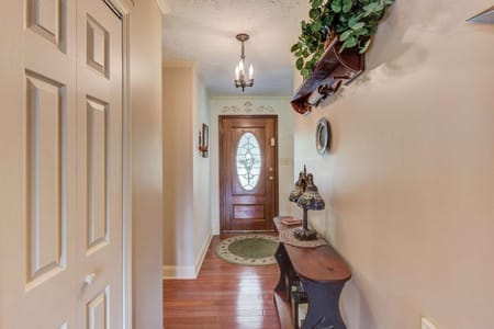 Hoschton, GA 30548 Barrow County
