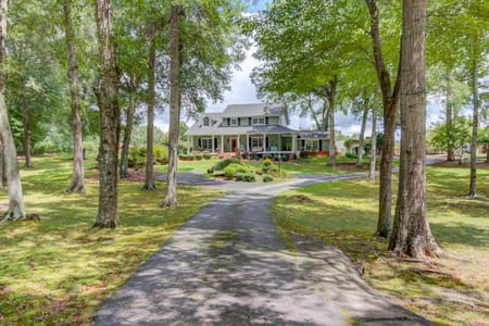 Hoschton, GA 30548 Barrow County