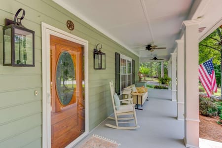Hoschton, GA 30548 Barrow County