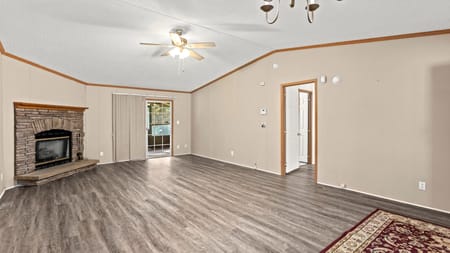 Claxton, GA 30417 Evans County