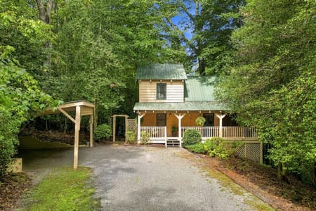 Dahlonega, GA 30533 Lumpkin County
