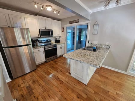 Clarkesville, GA 30523 Habersham County