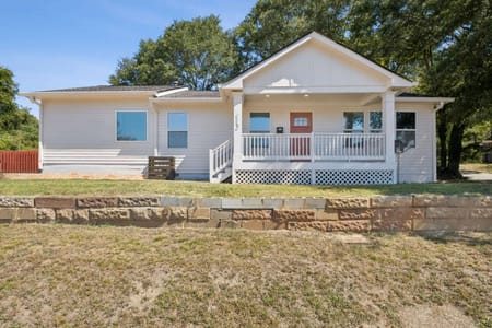 Winder, GA 30680 Barrow County