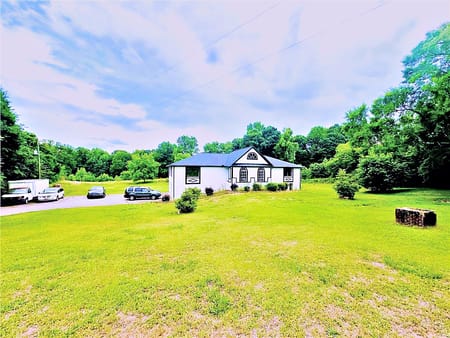 Hoschton, GA 30548 Jackson County