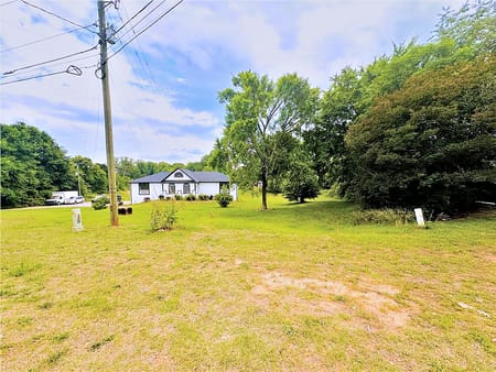 Hoschton, GA 30548 Jackson County