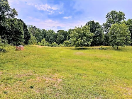 Hoschton, GA 30548 Jackson County