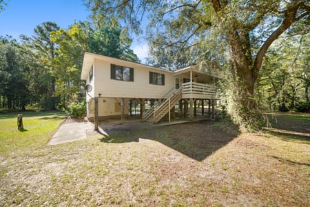 Claxton, GA 30417 Evans County