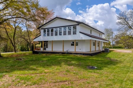 Maysville, GA 30558 Jackson County