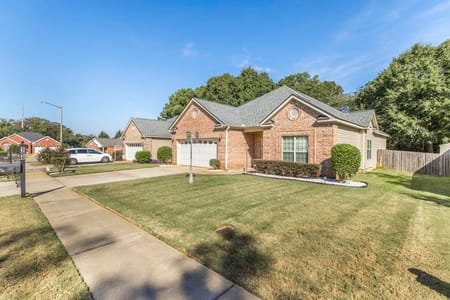 Centerville, GA 31028 Houston County