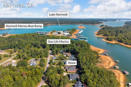 Hartwell, GA 30643 Hart County