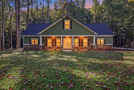 Toccoa, GA 30577 Stephens County