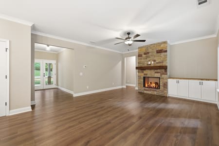 Toccoa, GA 30577 Stephens County