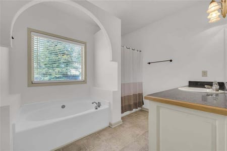 Winder, GA 30680 Barrow County