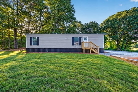 Cleveland, GA 30528 White County