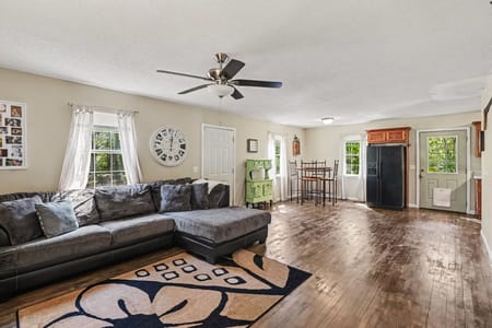 Adairsville, GA 30103 Gordon County