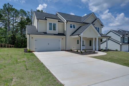 Toccoa, GA 30577 Stephens County