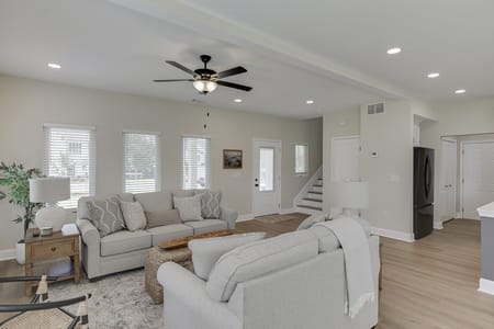 Toccoa, GA 30577 Stephens County