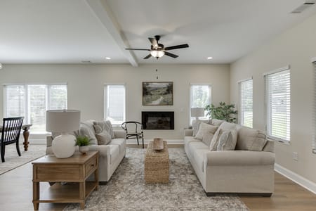 Toccoa, GA 30577 Stephens County