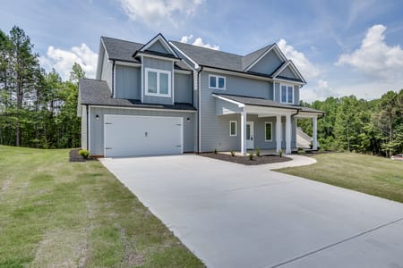 Toccoa, GA 30577 Stephens County
