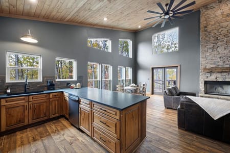 Ellijay, GA 30536 Gilmer County