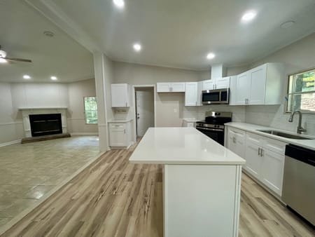 Cleveland, GA 30528 White County