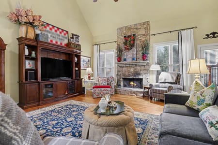 Flowery Branch, GA 30542 Hall County