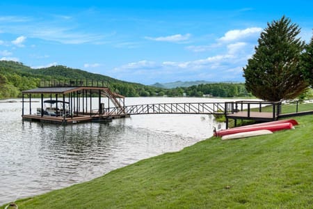 Hiawassee, GA 30546 Towns County