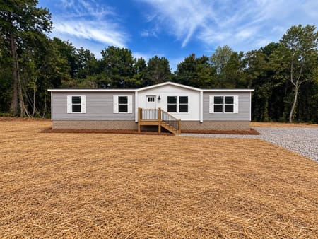 Toccoa, GA 30577 Stephens County