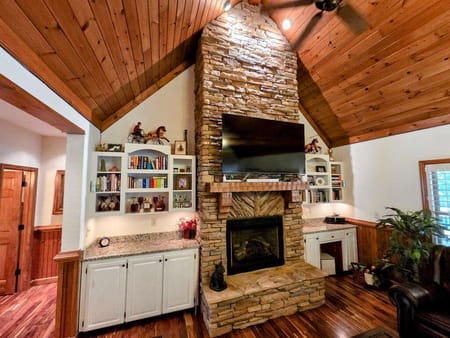 Blairsville, GA 30512 Union County