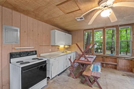 Claxton, GA 30417 Evans County