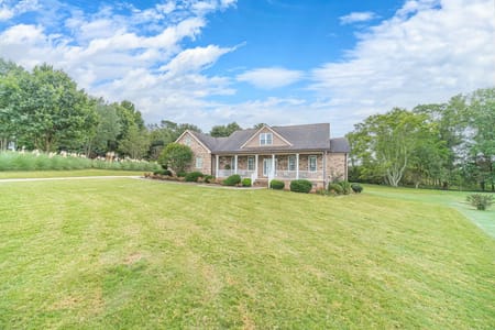 Statham, GA 30666 Barrow County