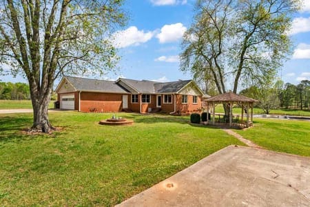 Hampton, GA 30228 Henry County