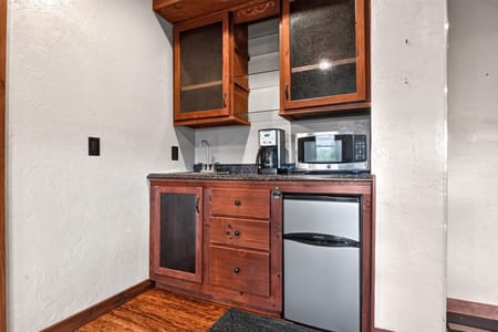 Cherry Log, GA 30522 Gilmer County