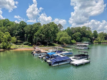 Hiawassee, GA 30546 Towns County