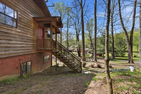 Hiawassee, GA 30546 Towns County