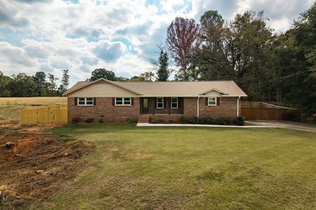 Hartwell, GA 30643 Hart County