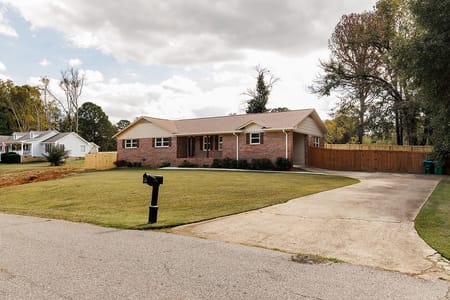 Hartwell, GA 30643 Hart County