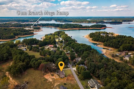 Hartwell, GA 30643 Hart County