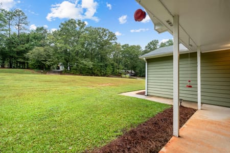 Senoia, GA 30276 Coweta County