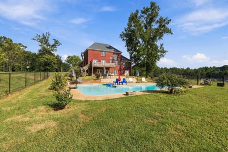 Griffin, GA 30224 Spalding County