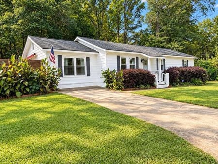 Senoia, GA 30276 Coweta County