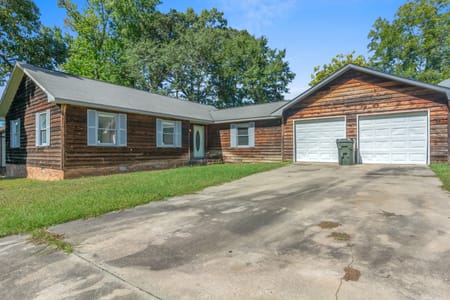 Warner Robins, GA 31088 Houston County
