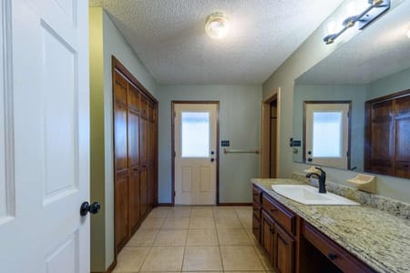 Quitman, GA 31643 Brooks County