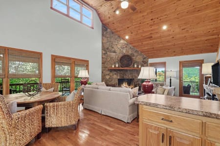 Blairsville, GA 30512 Union County