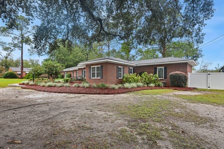 Metter, GA 30439 Candler County