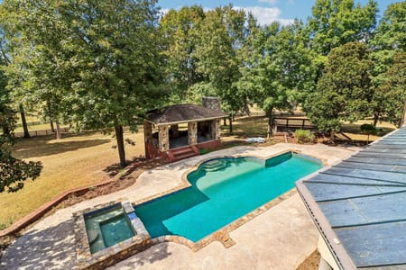 Grantville, GA 30220 Coweta County