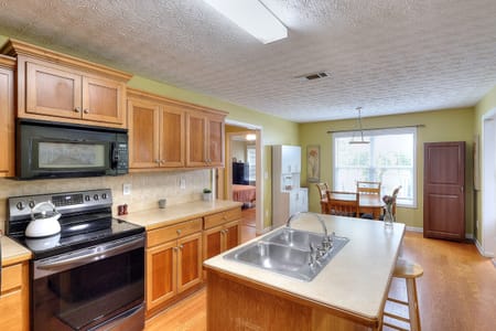Loganville, GA 30052 Walton County
